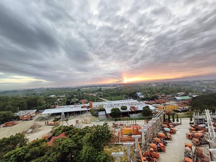 Apartment Happyhomes The Persimmon Studio-mabolo