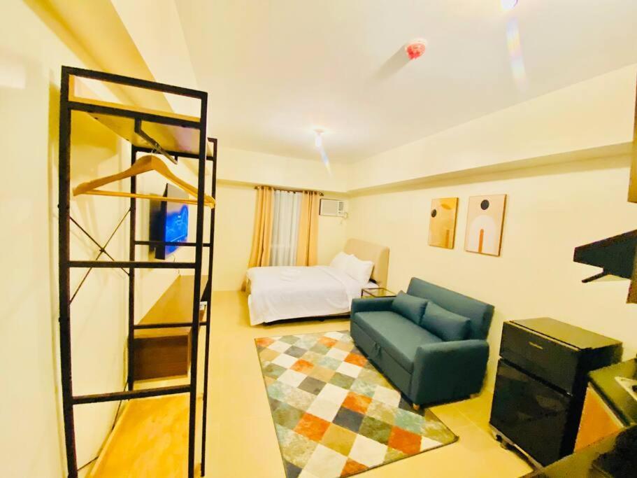 Avida Riala Studio Flat Condominium It Park *