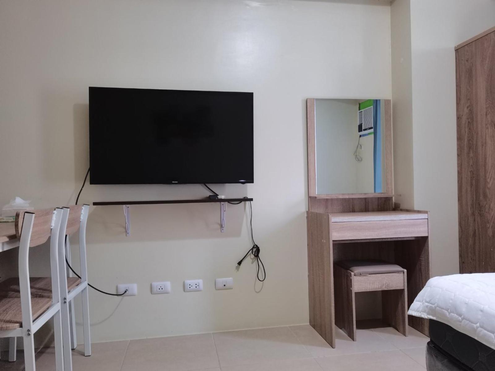 Avida Riala T3 1112 Apartment *