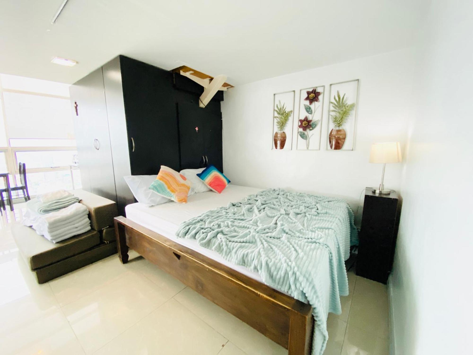 Apartment Huge Lofts By P&j Cebu