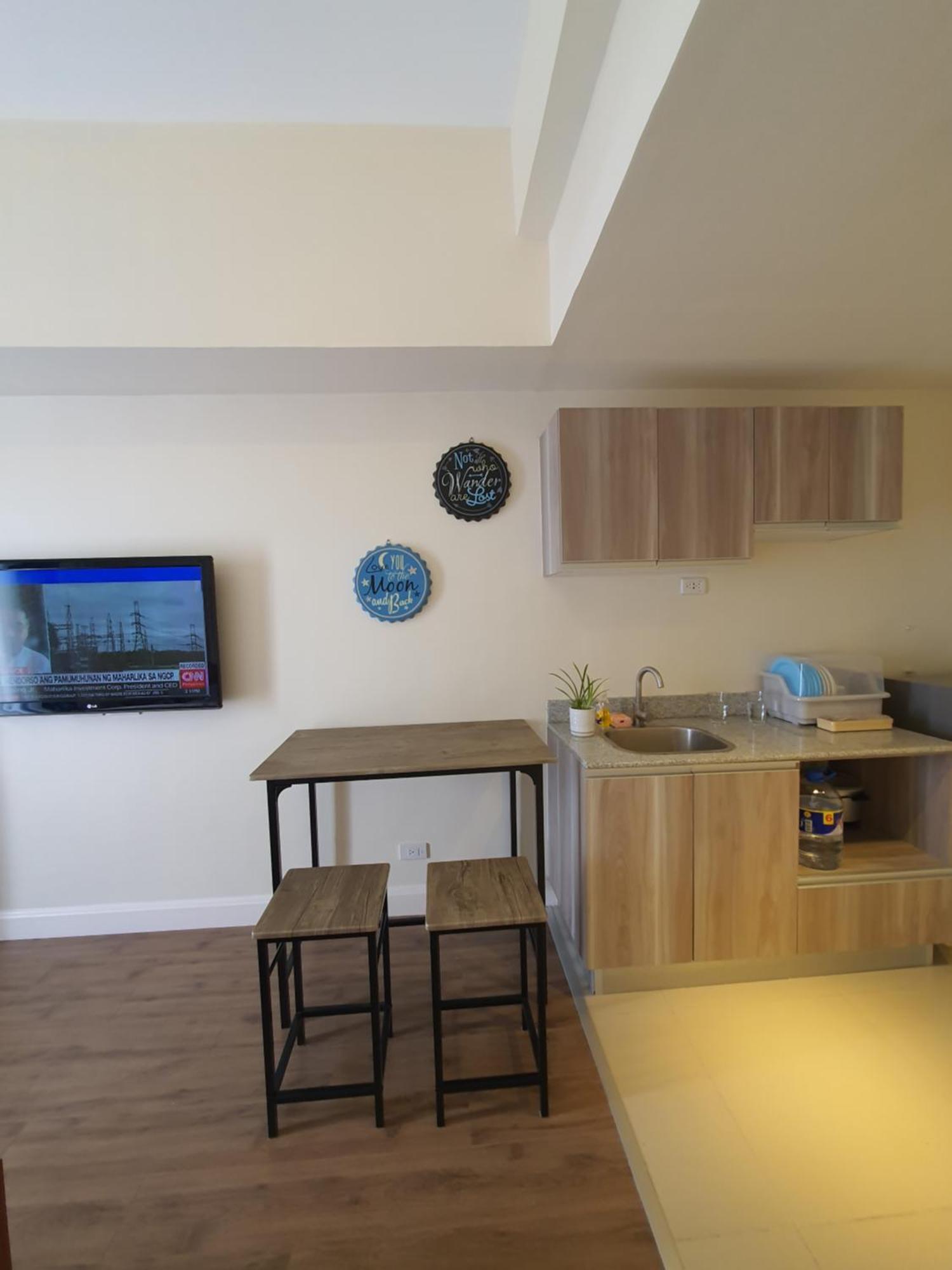 Arlowes At 20f Grand Residences *