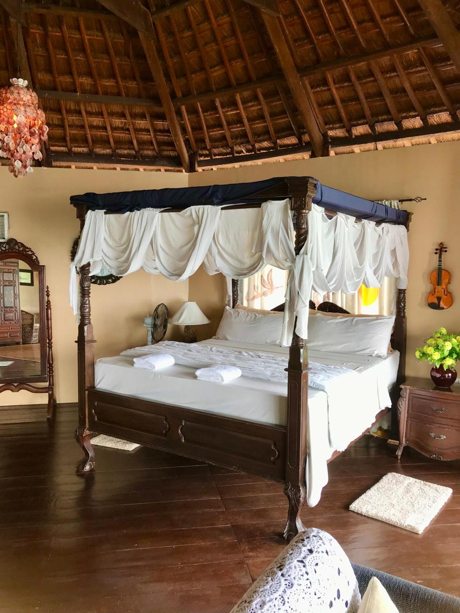 Camotes Cay Hideaway Apartment *