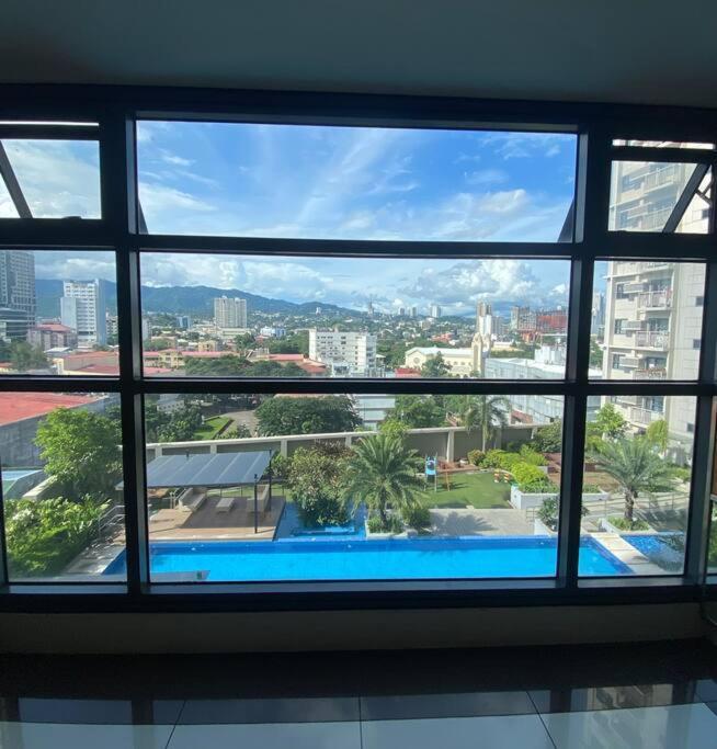 Horizon 101 - Champito's Place Apartamento