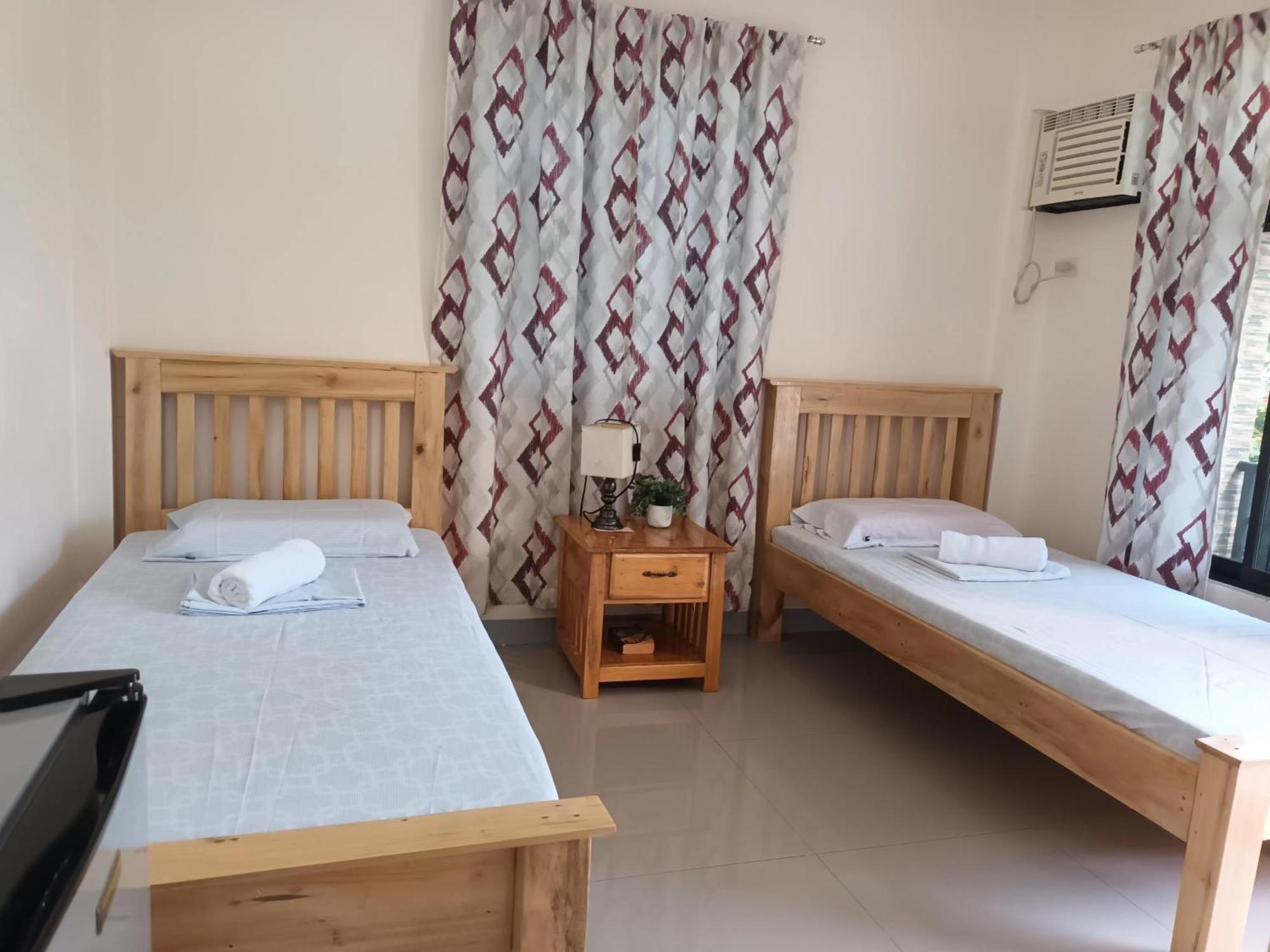 Hostel Grae's Apartelle *