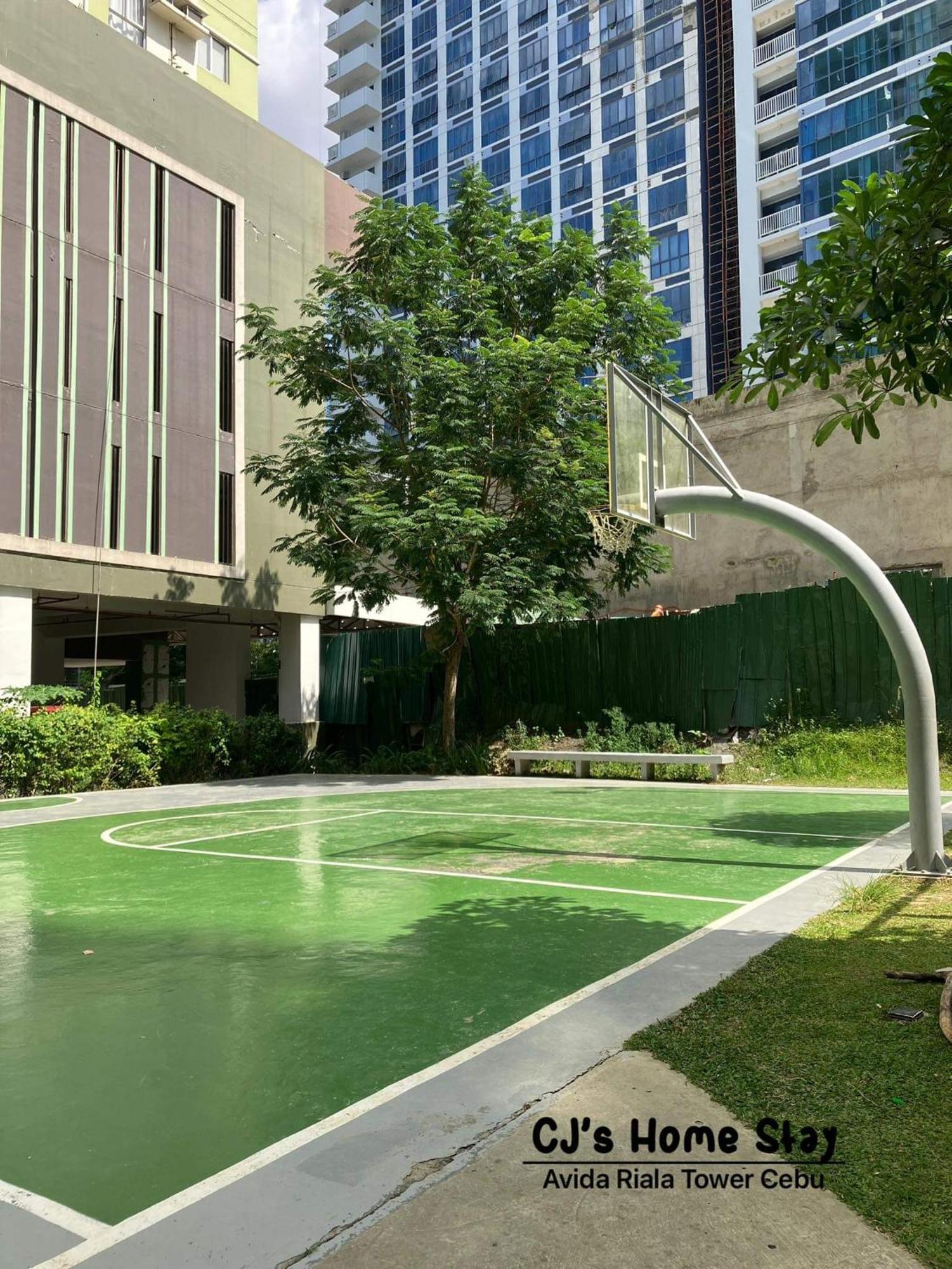 Cj's Homestay_condo