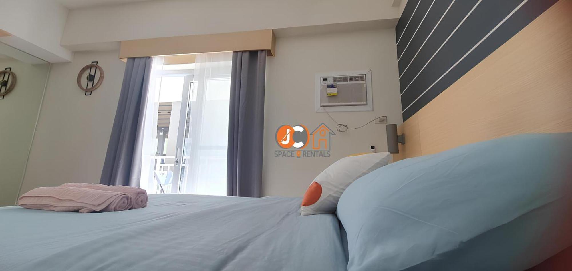 Jc Spacerentals 127b Amani Grand Residences, Balcony Pool View, Ground Floor, 5 Mins Frm Airport, Free Wifi, Netflix Apartamento *