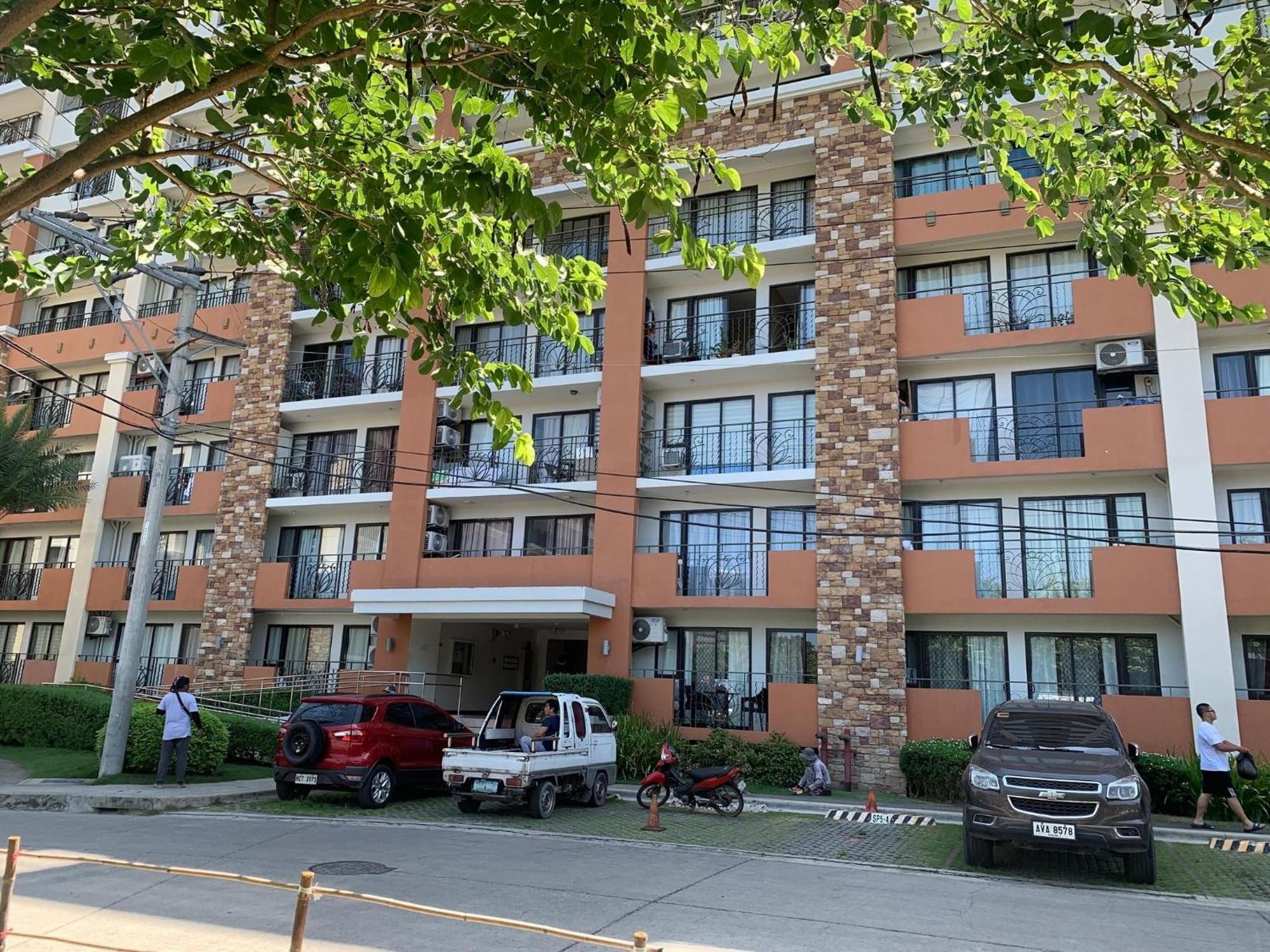 2-br With Spectacular Views Apartment Cebu