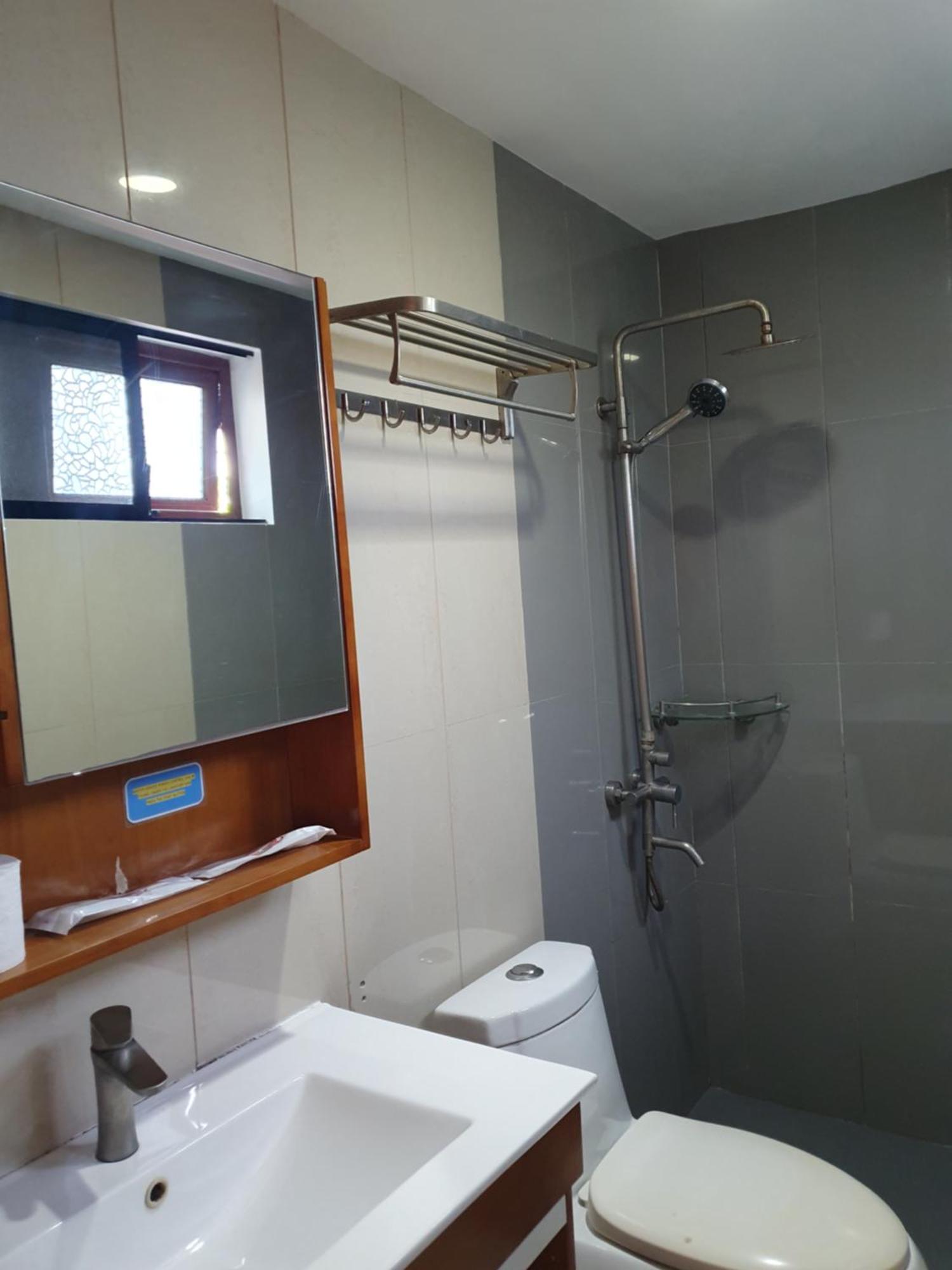 Hotel Tropics Moalboal