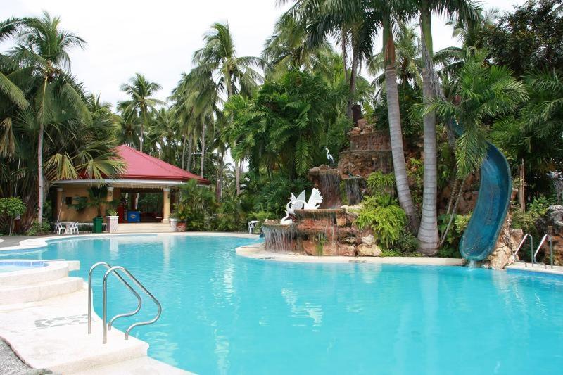San Remigio Club * San Remigio (Cebu)