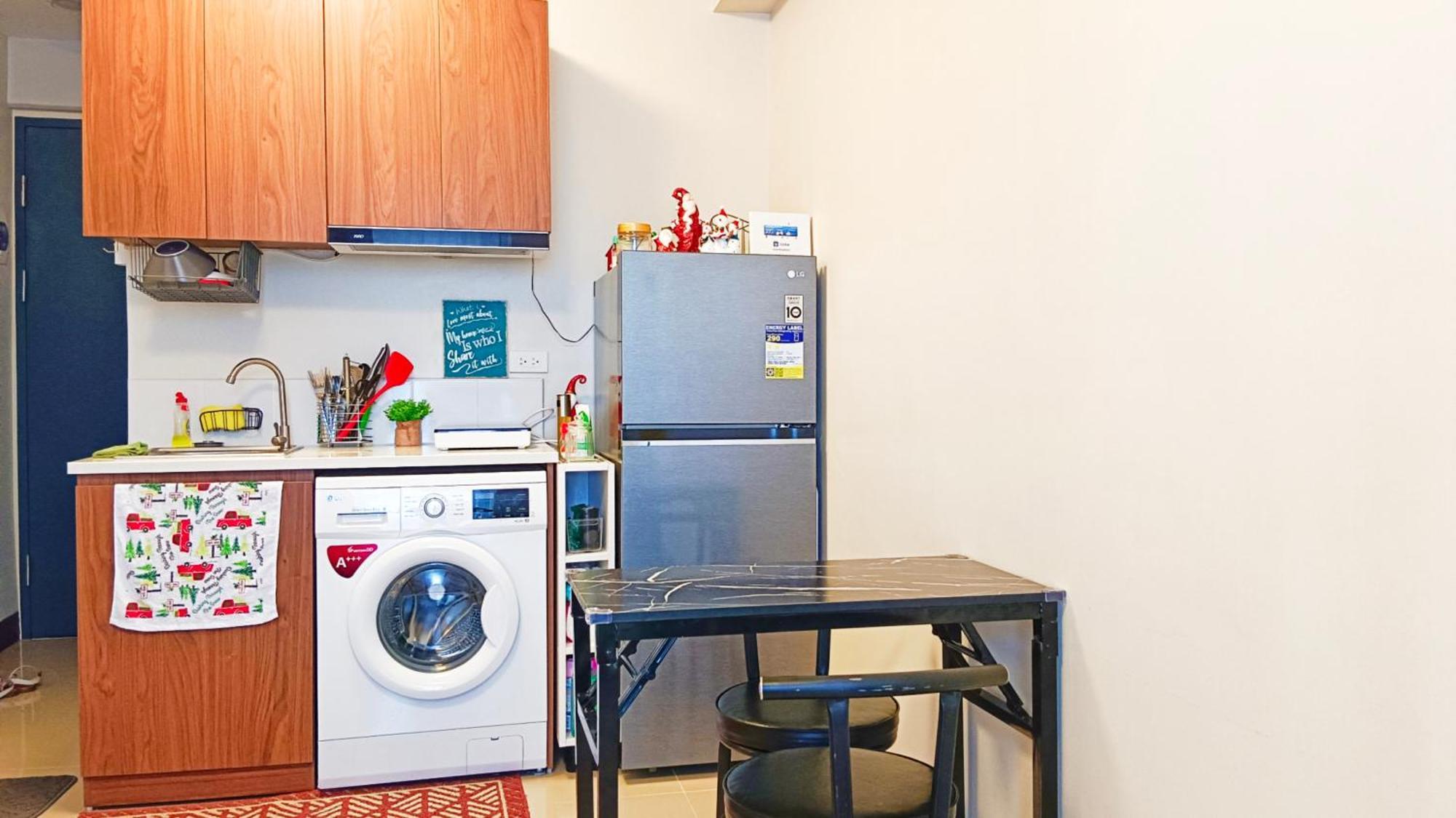 Private Unit With Balcony Near The Beaches Apartment Lapu-Lapu City