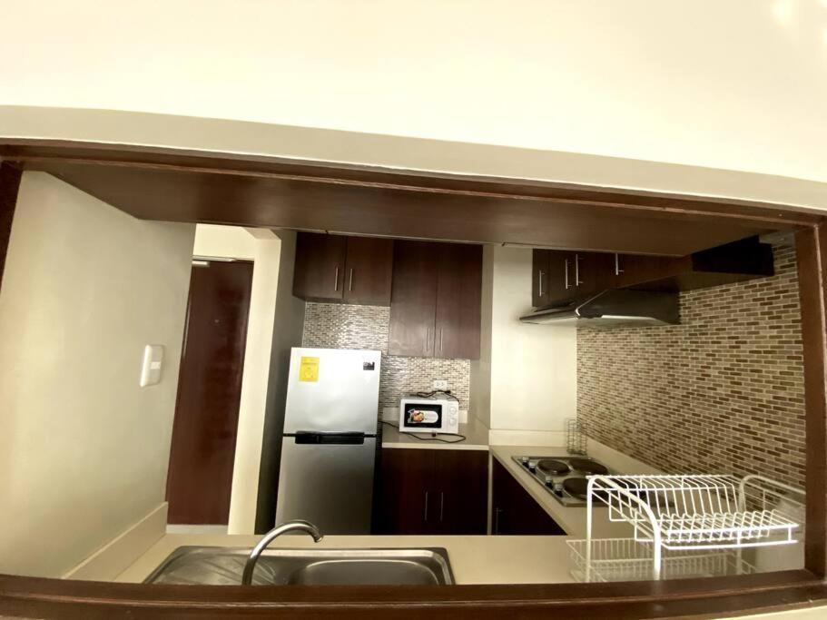 The Pagdett Place - Unit 1502 * Cebu