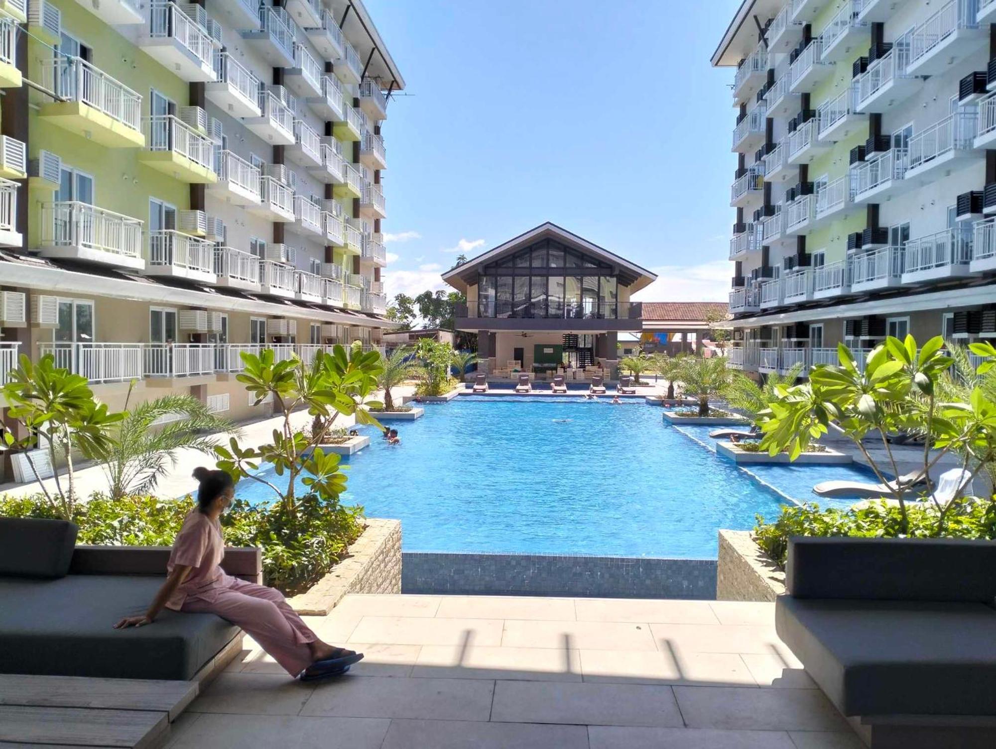 Amani Grand Residences Cebu 3-5 Min To Airport Free Swimming Pool *