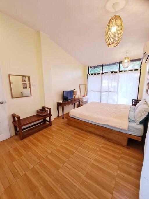 Casa Punta Seaside Resthouse In Cebu Villa