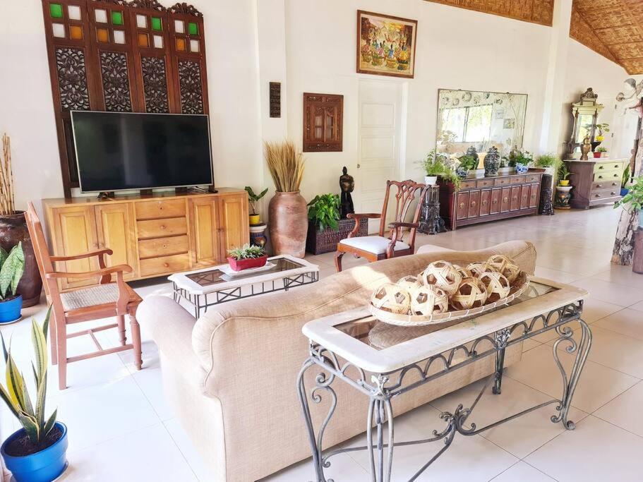Casa Punta Seaside Resthouse In Cebu