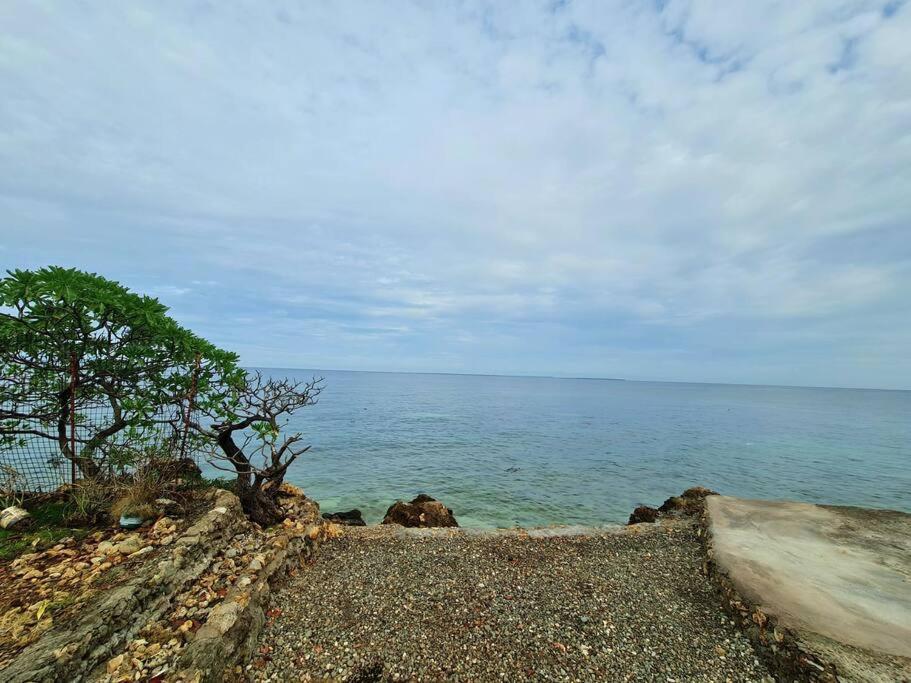 Villa Casa Punta Seaside Resthouse In Cebu San Remigio (Cebu)