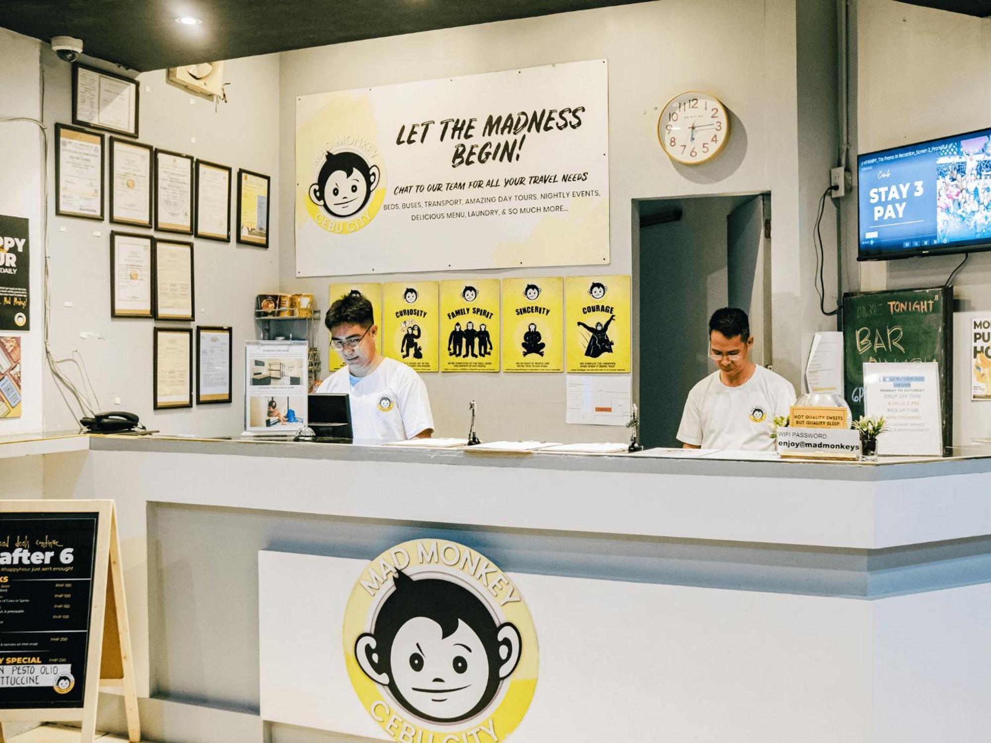 Hostel Mad Monkey (adults Only) *