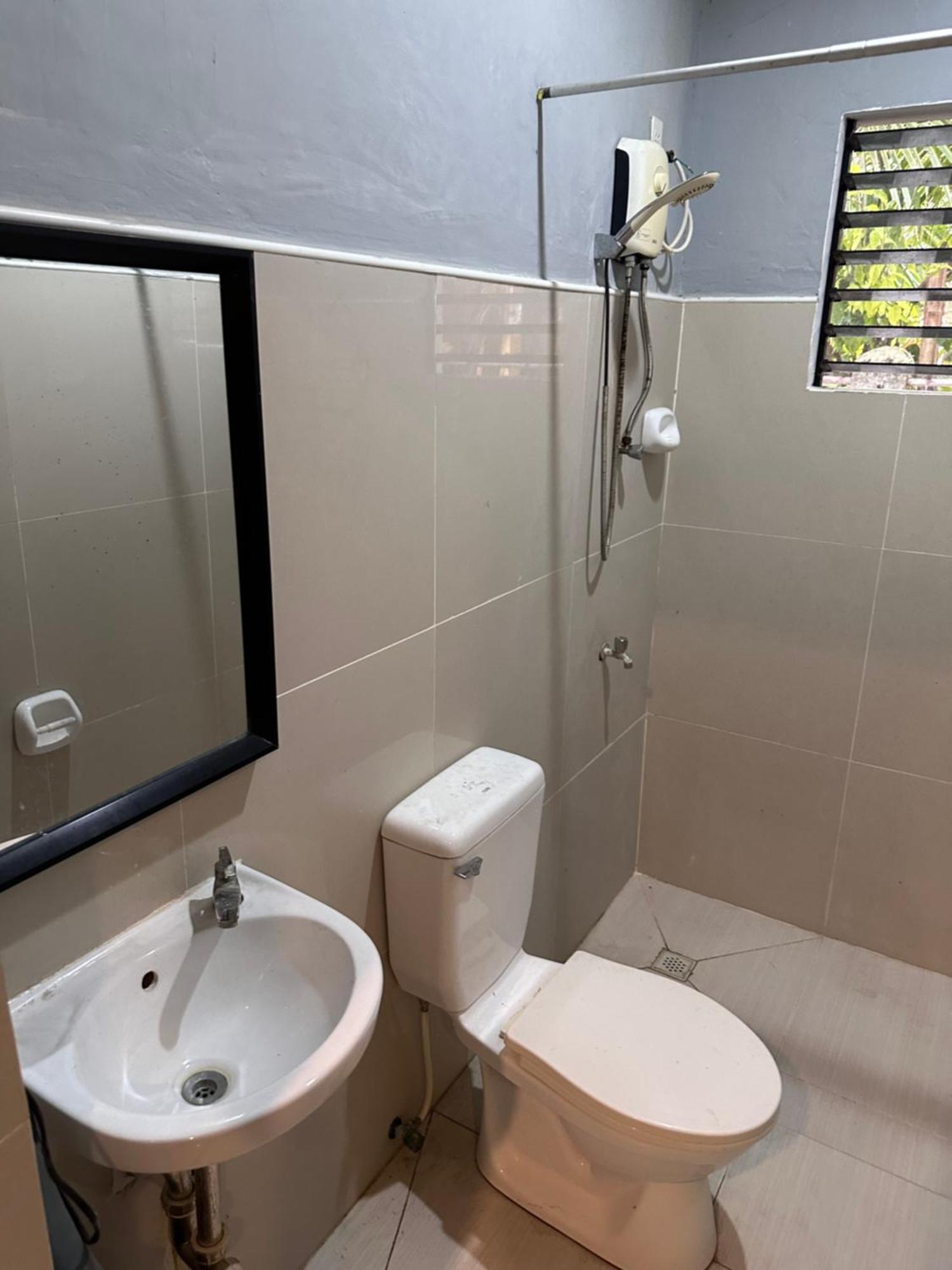 Hostel Lionfish Backpackers Malapascua