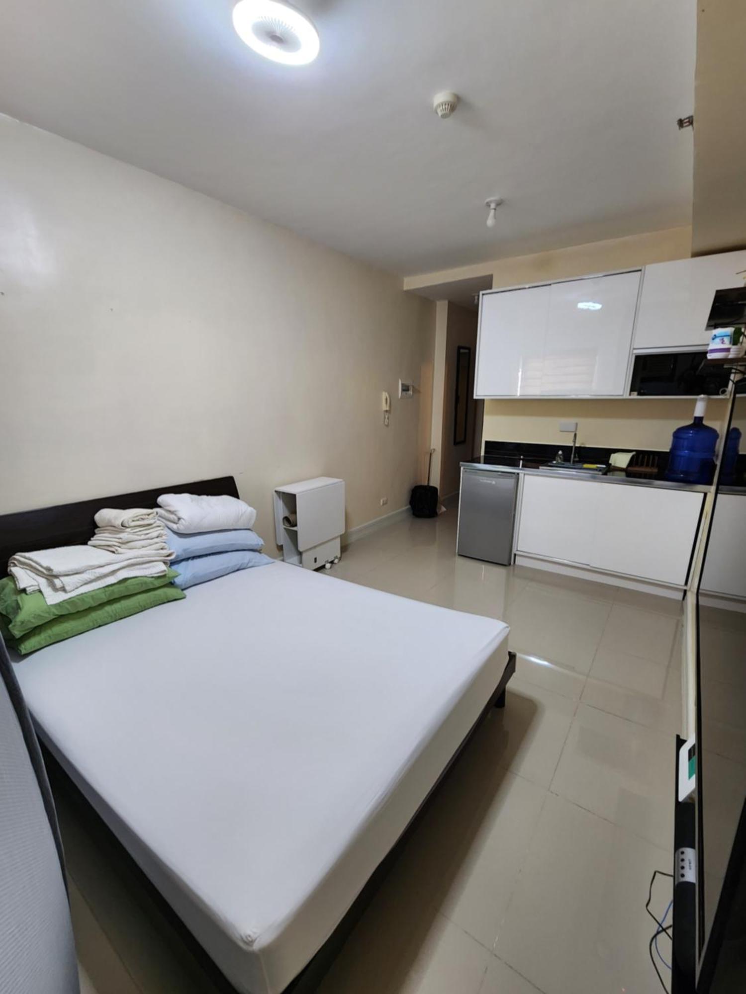 Budget Price Near It Park & Ayala, City