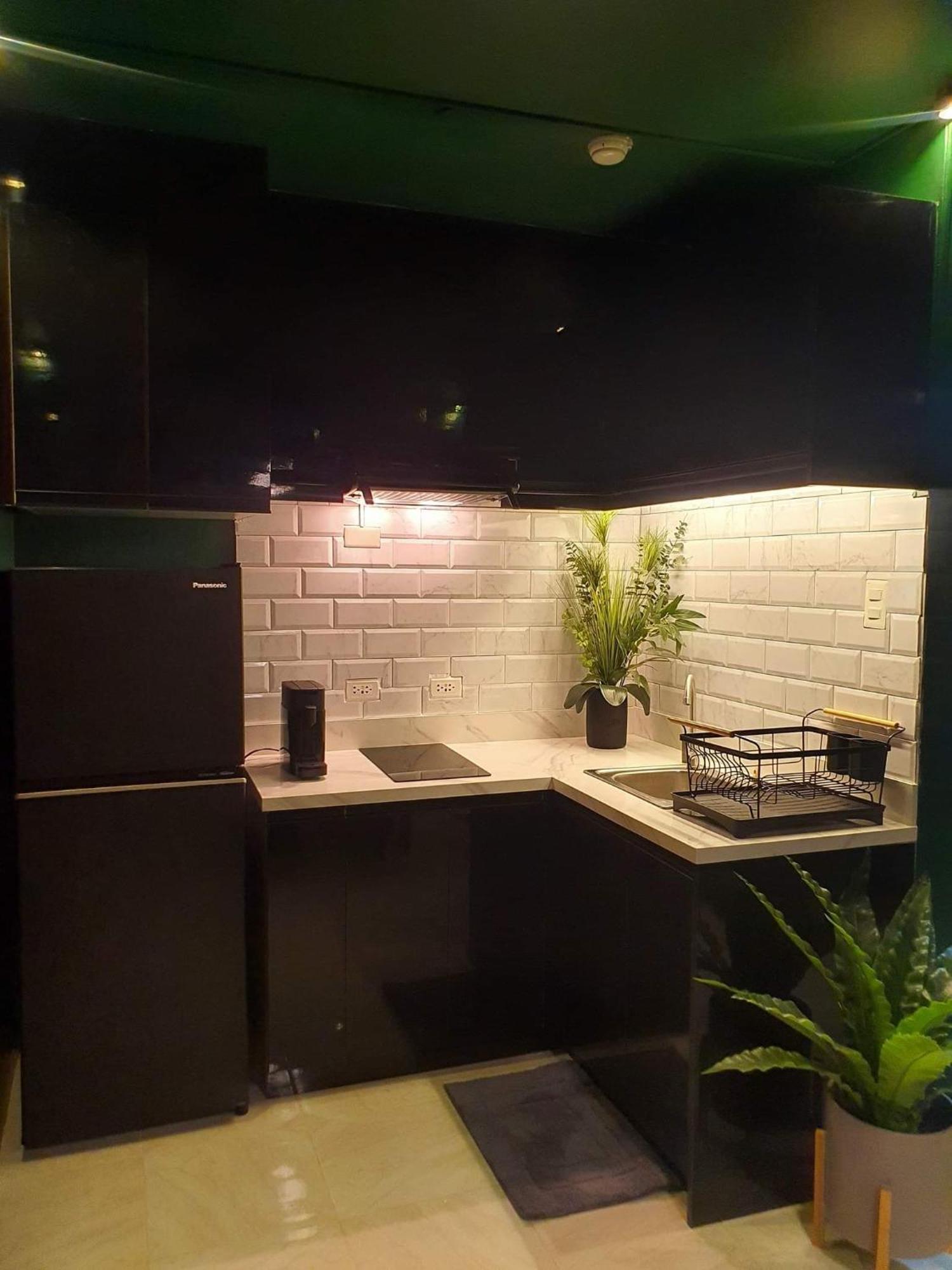 Apartment 2br At Banilad Cebu 650 Mandaue City