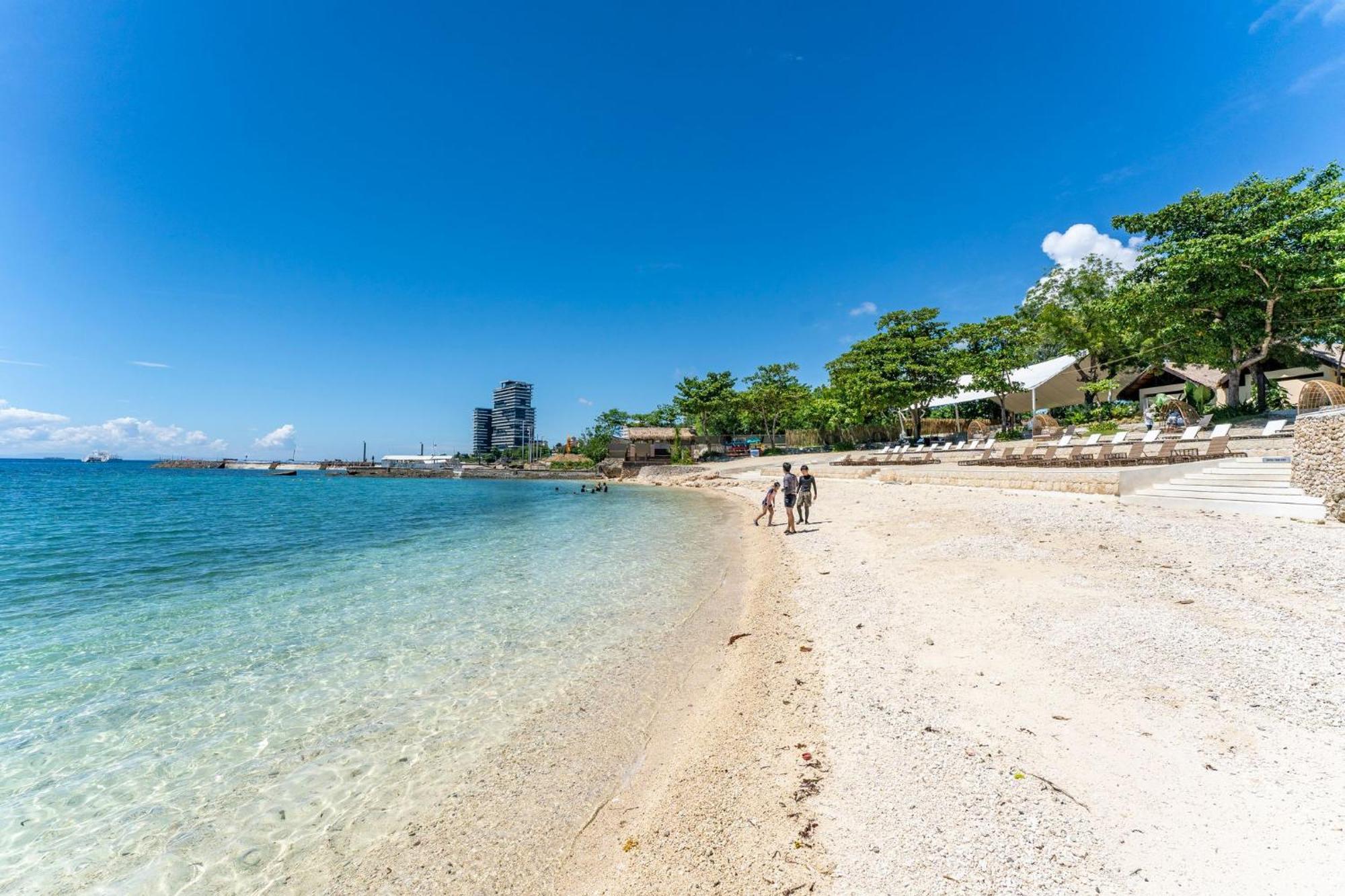 Omp 15c-t2, Seaview, Pool & Access, Near Airport, Fast Wi-fi, Netflix * Punta Engano (Mactan)