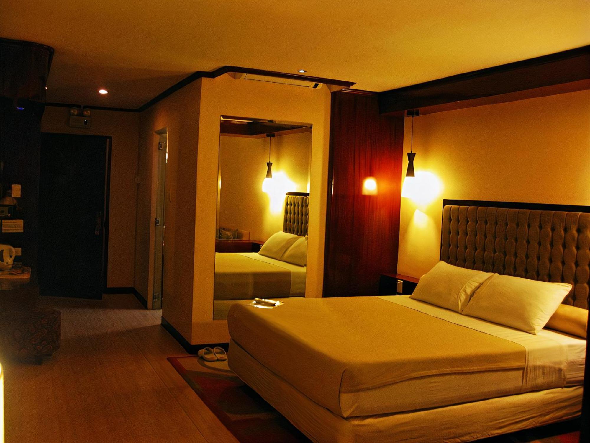 Cebu Dulcinea And Suites-mactan Airport Hotel