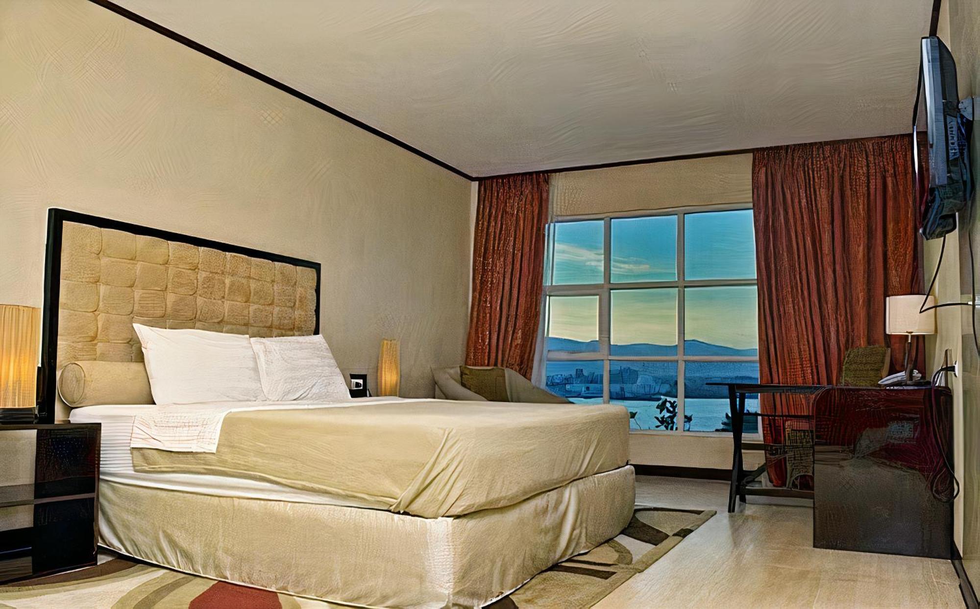 Cebu Dulcinea And Suites-mactan Airport 3*