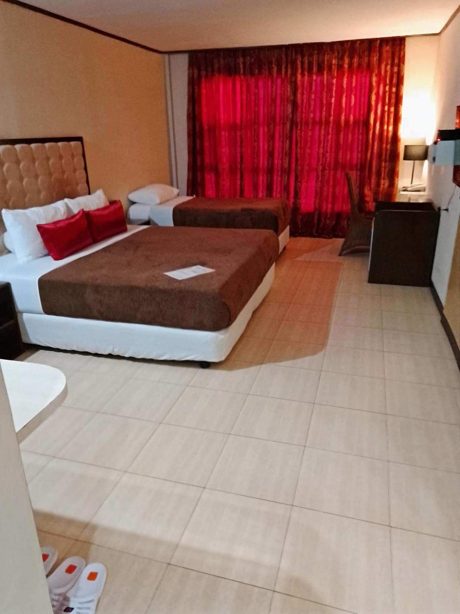 Cebu Dulcinea And Suites-mactan Airport Lapu-Lapu City