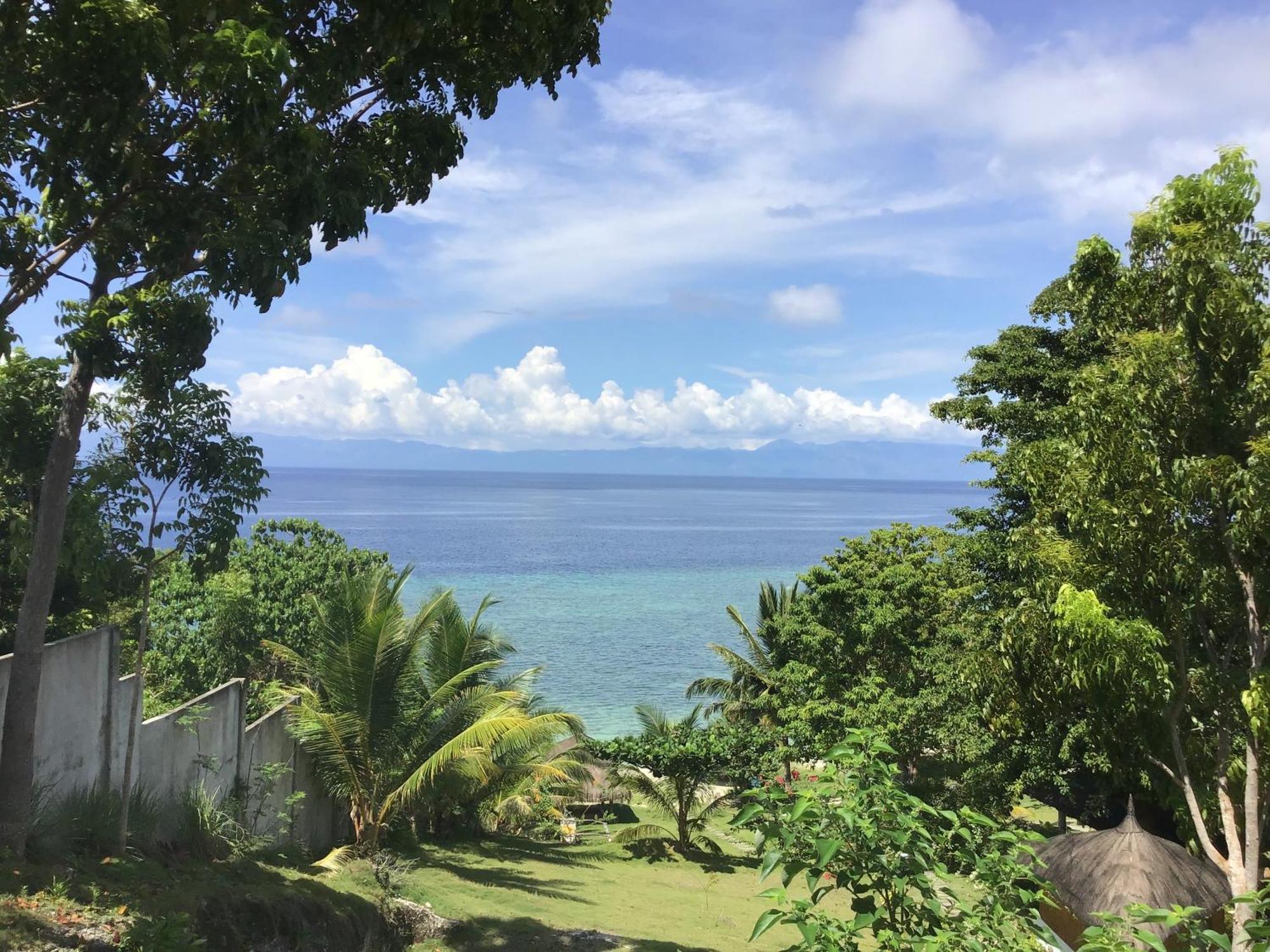 Cuestas And Restaurant Resort *