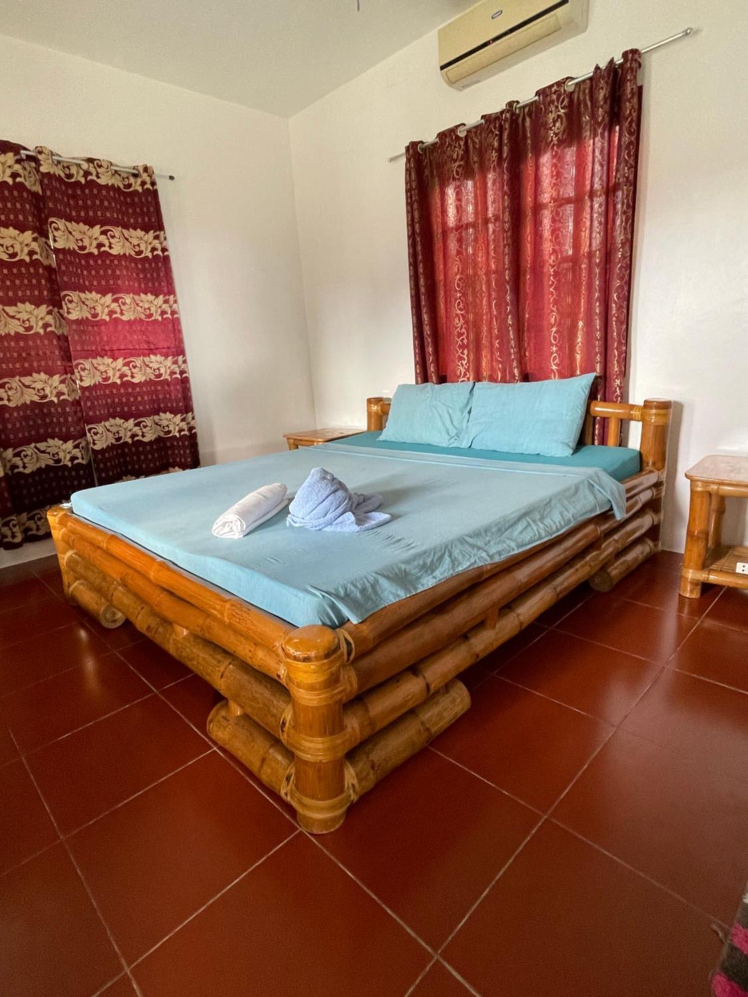 Resort Tauig 2*