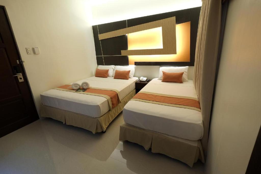 Southpole Hotel 3*
