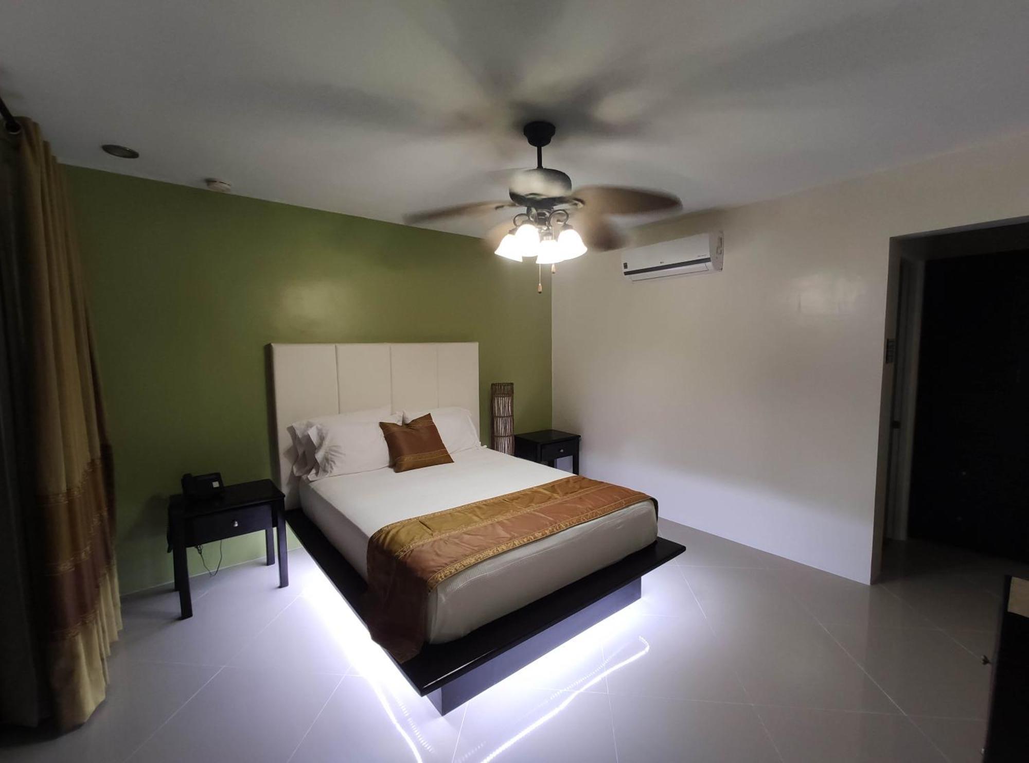 Aj's Place Resort *