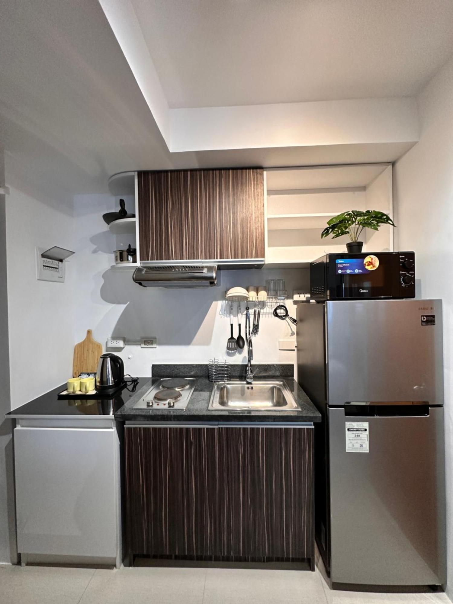 Apartment Living,the Persimmon Double Beds 4pax
