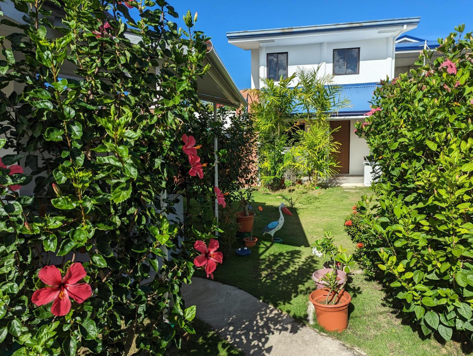 Astillo's Guest house 3*