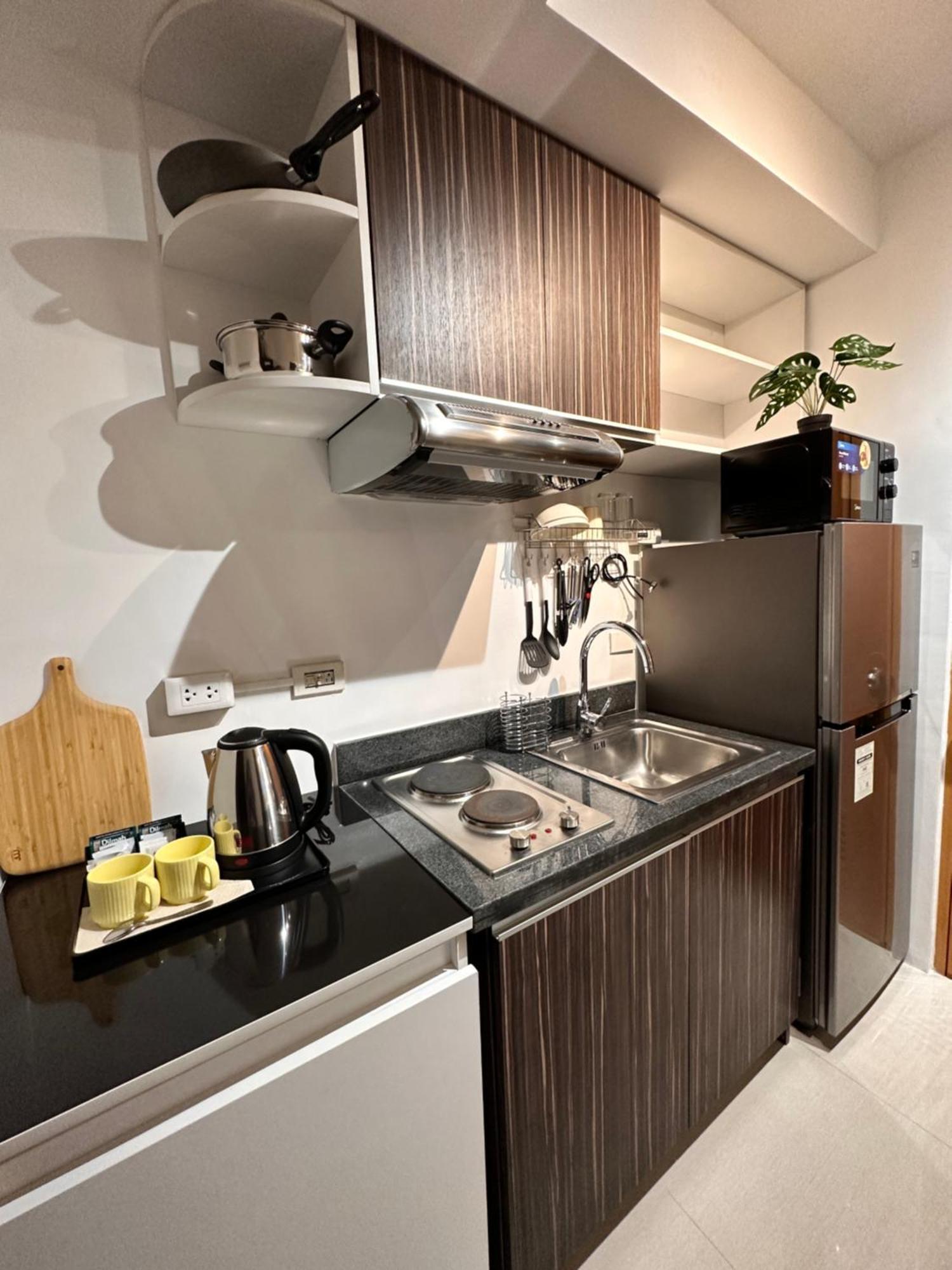 Apartment Living,the Persimmon Double Beds 4pax *