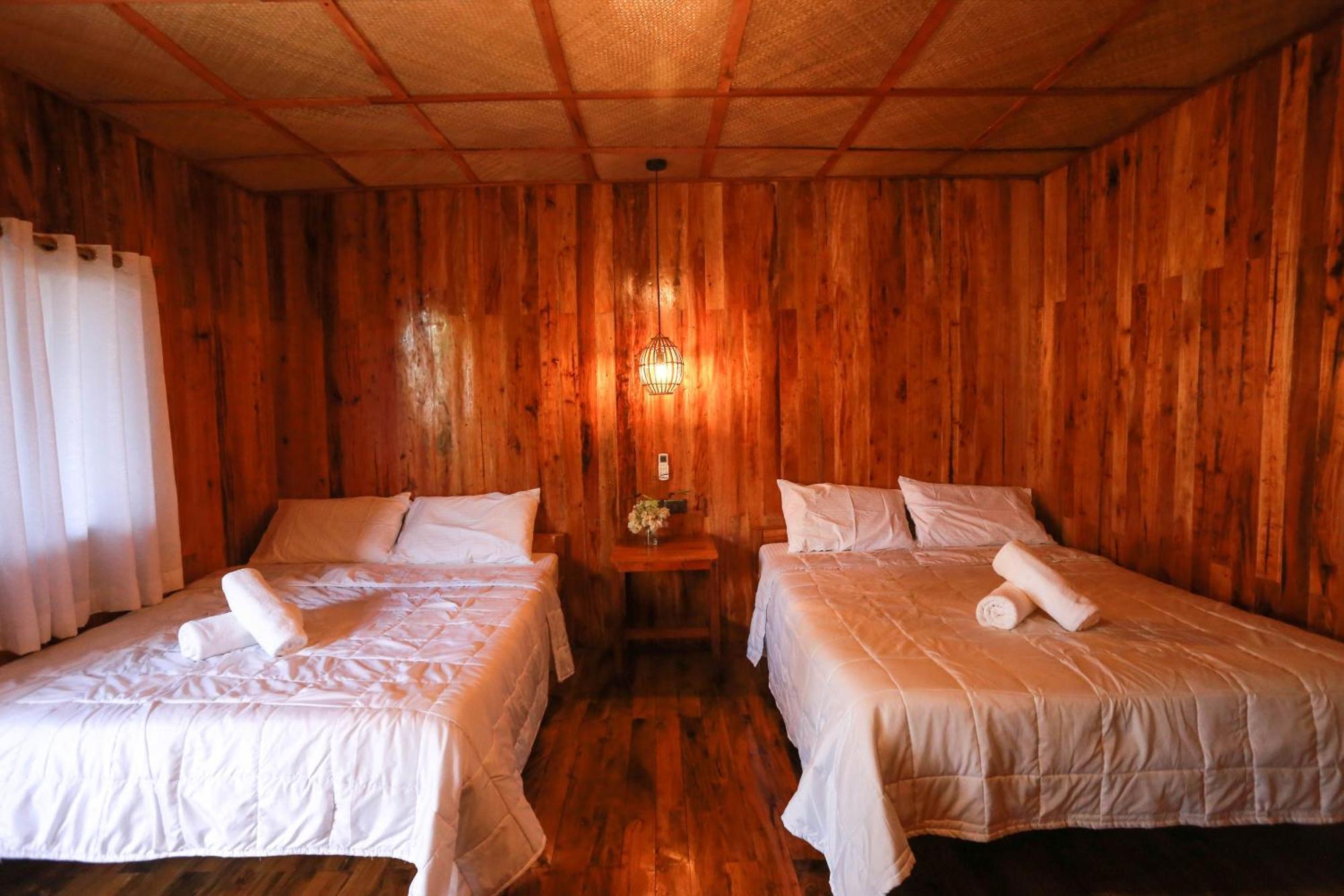 Marika Hotel Badian