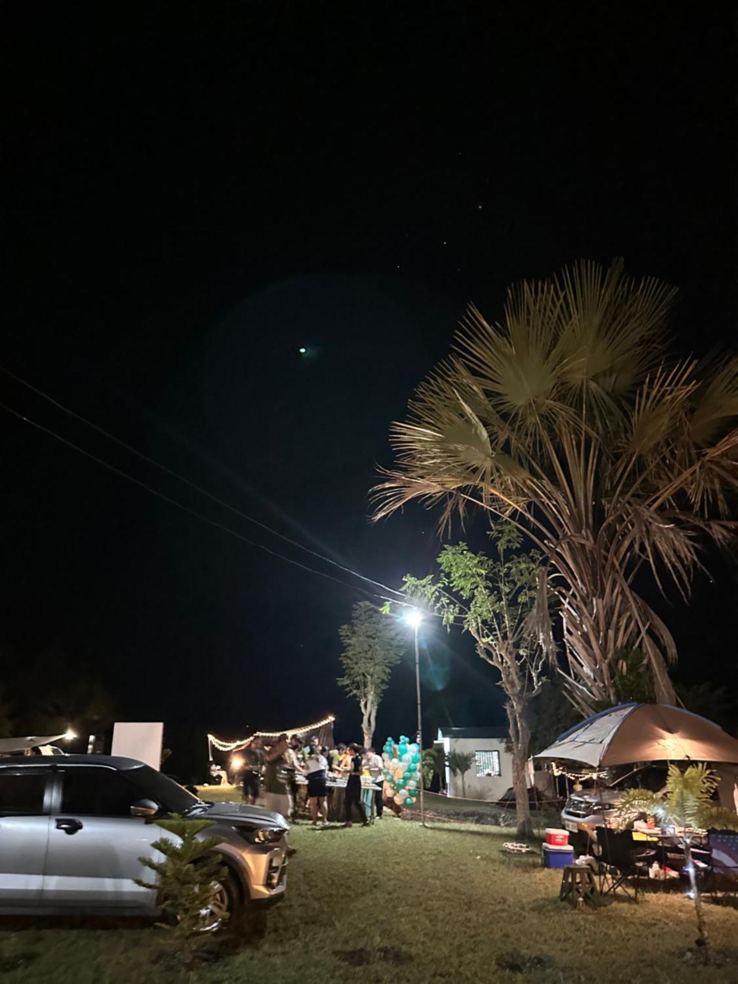 Campsite Acres Village *