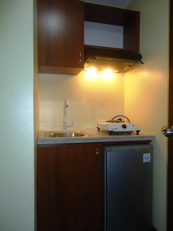 Fely Ann Residences *