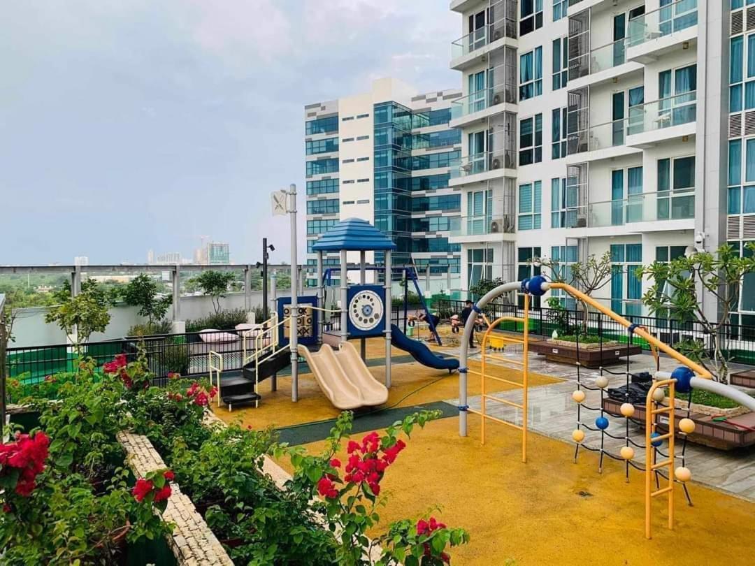 Mactan Newtown Near International Airport *