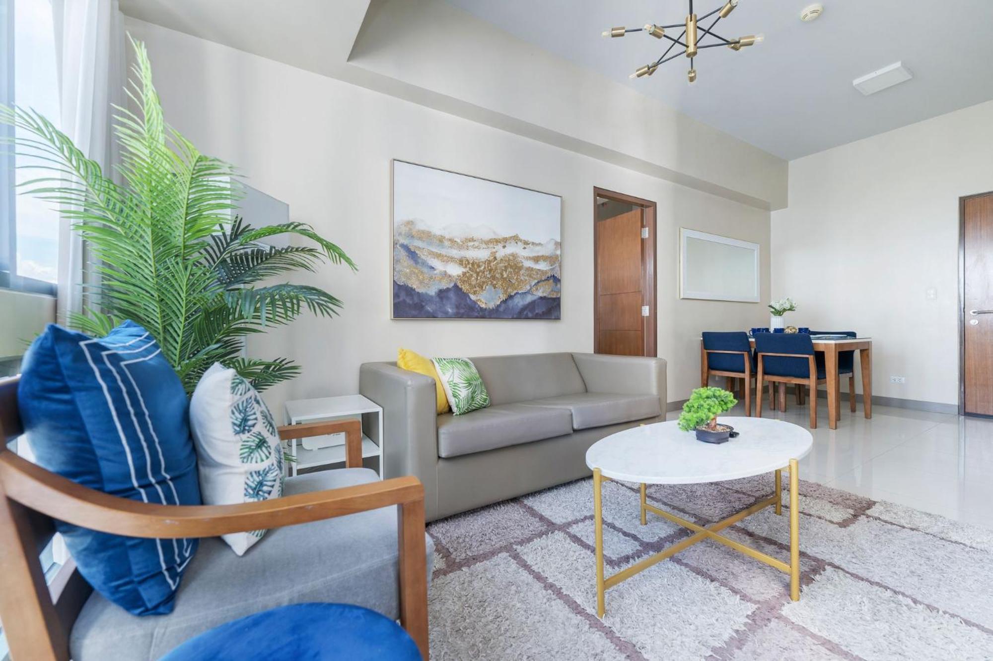 Omp T1-6h, & Pool Access, Near Airport, Fast Wifi, Netflix Aparthotel