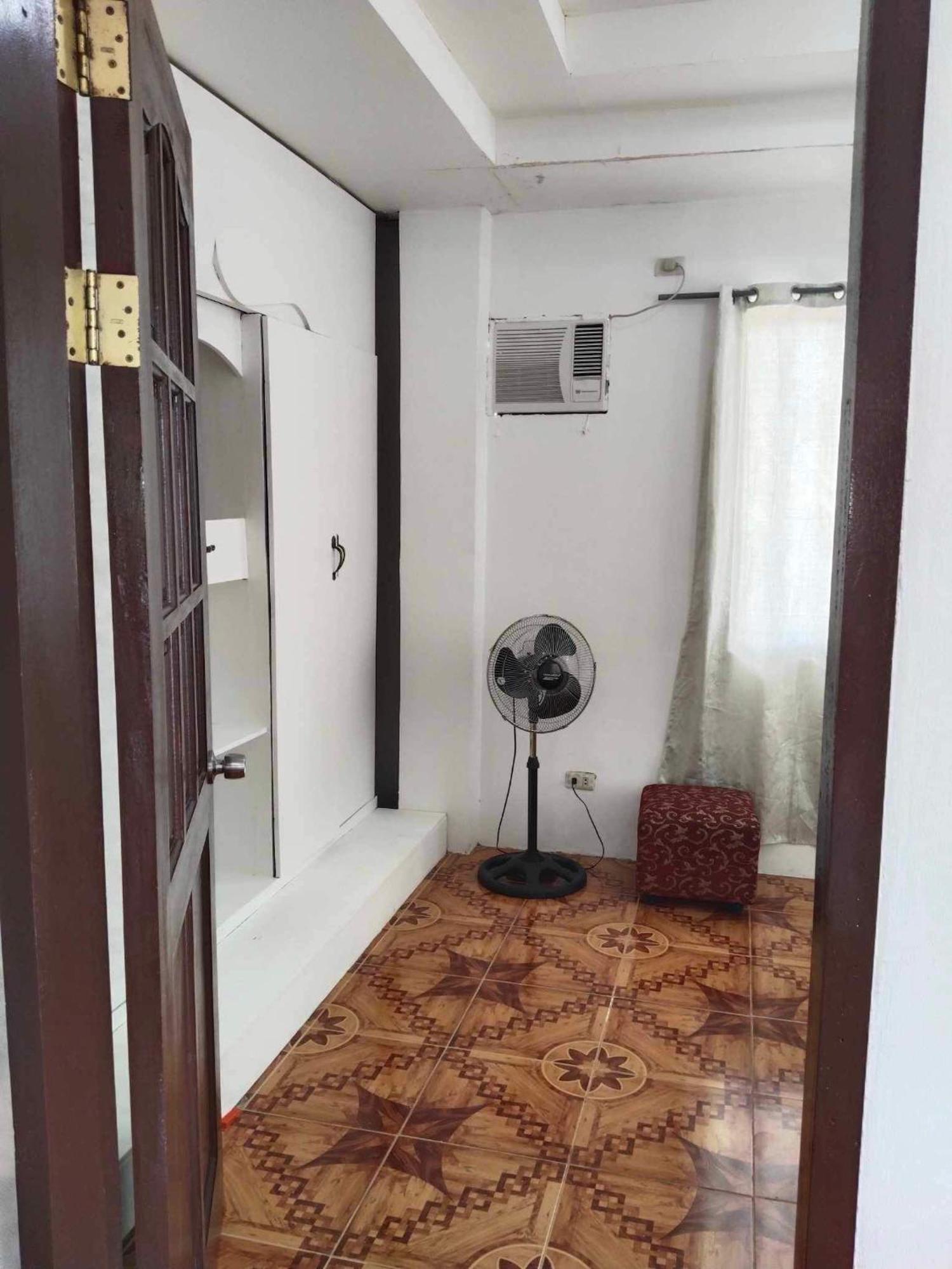Apartment 3 Bedrooms Split House 2nd Floor-wifi Cebu