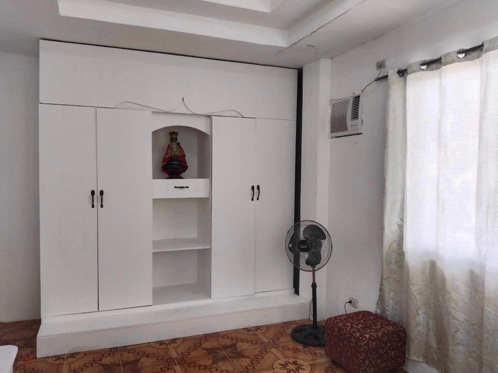 3 Bedrooms Split House 2nd Floor-wifi *