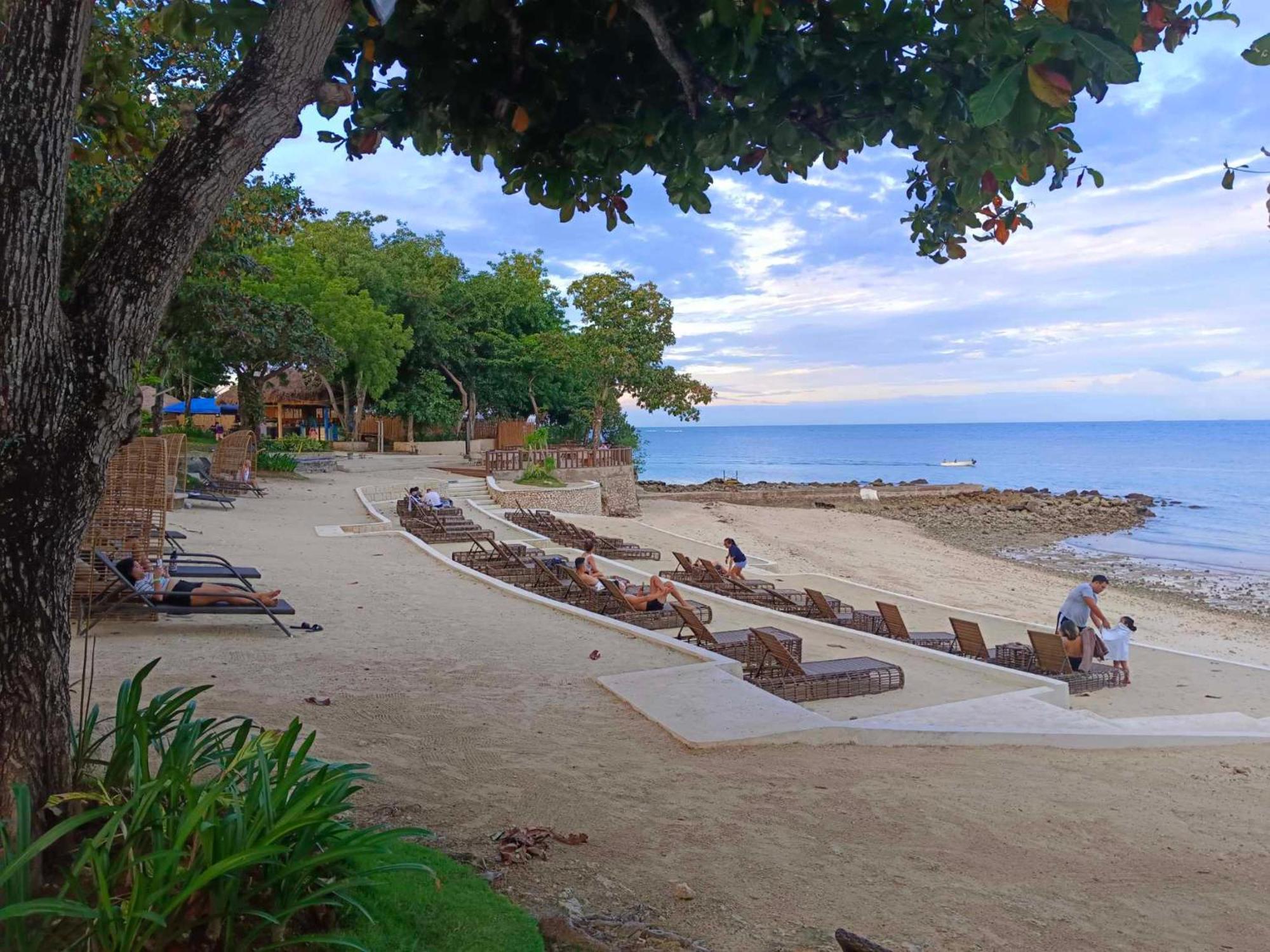Mactan Newtown 2 Bedroom Near Mactan Airport Aparthotel Punta Engaño