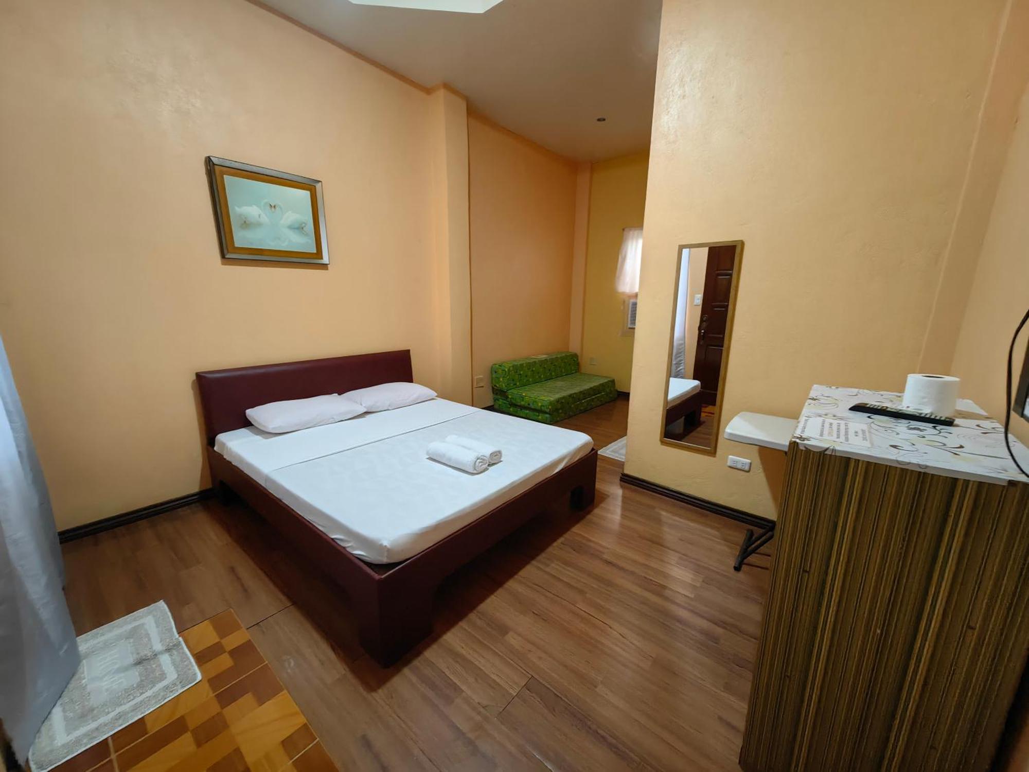 Lagnason's Place Guest house *