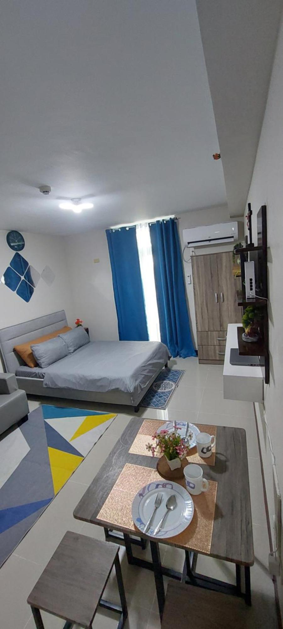 Dracarys Place 2 With Balcony Unlimited Wifi Lapulapu View