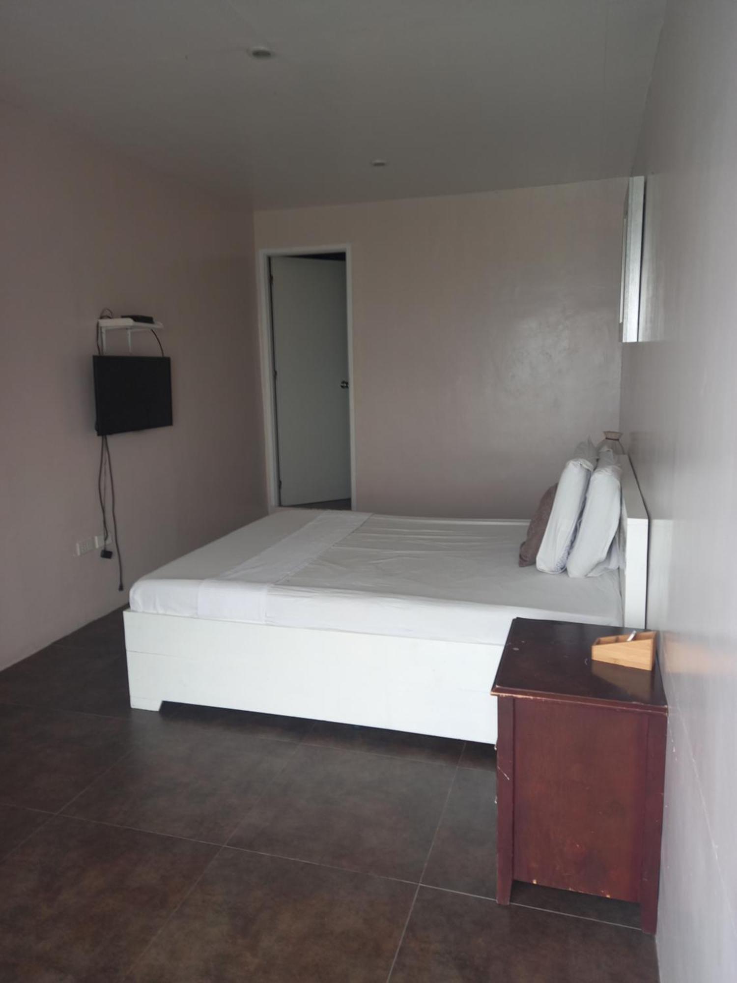 Germaroze motel Oslob