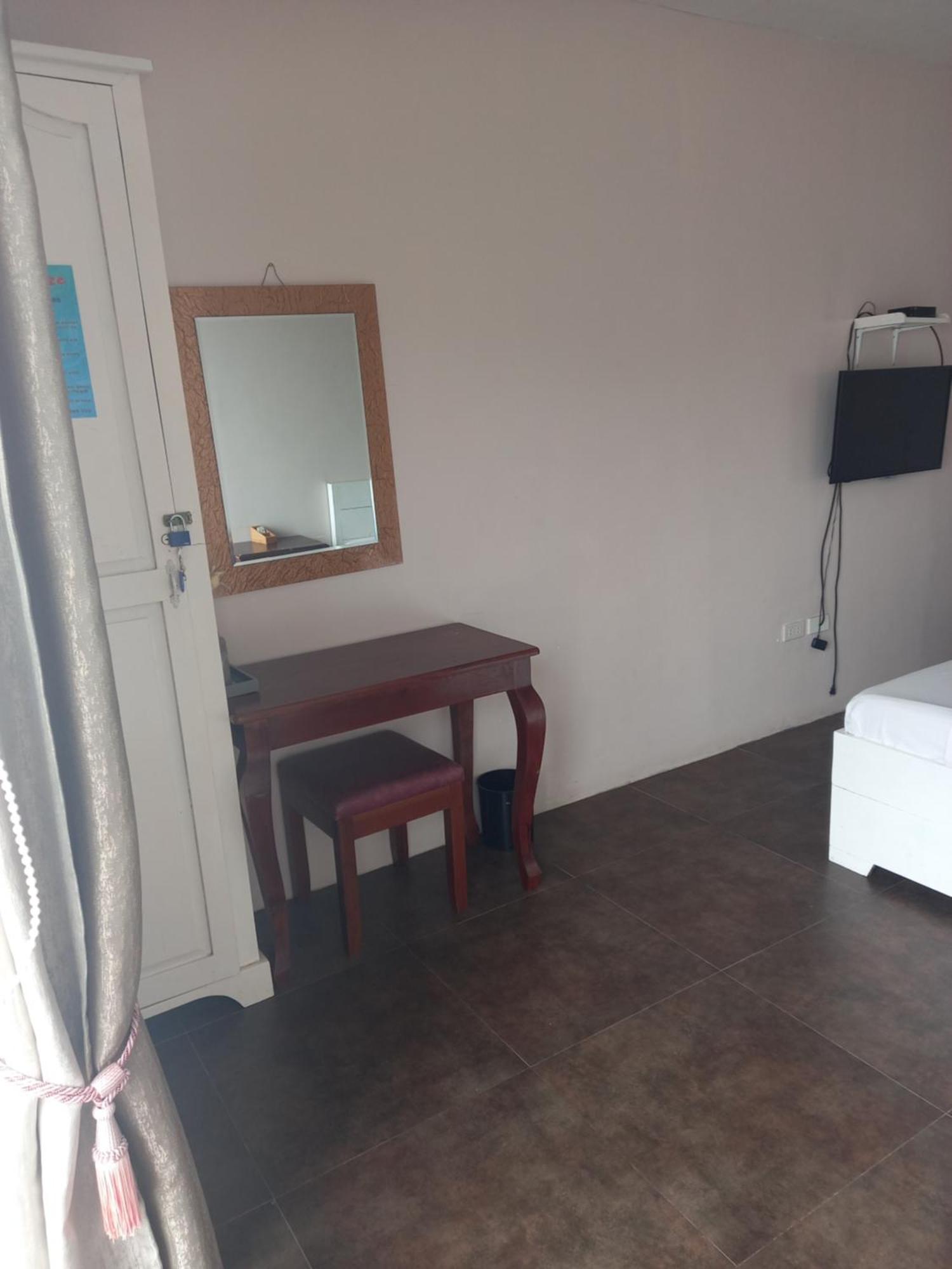 Germaroze motel Oslob