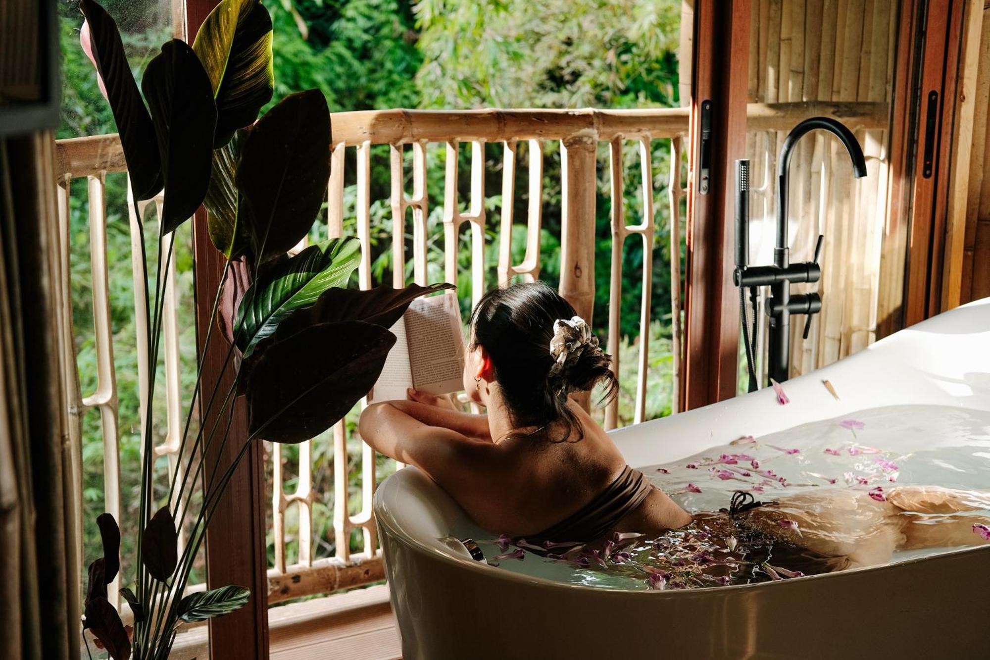 Treehouse De Valentine *