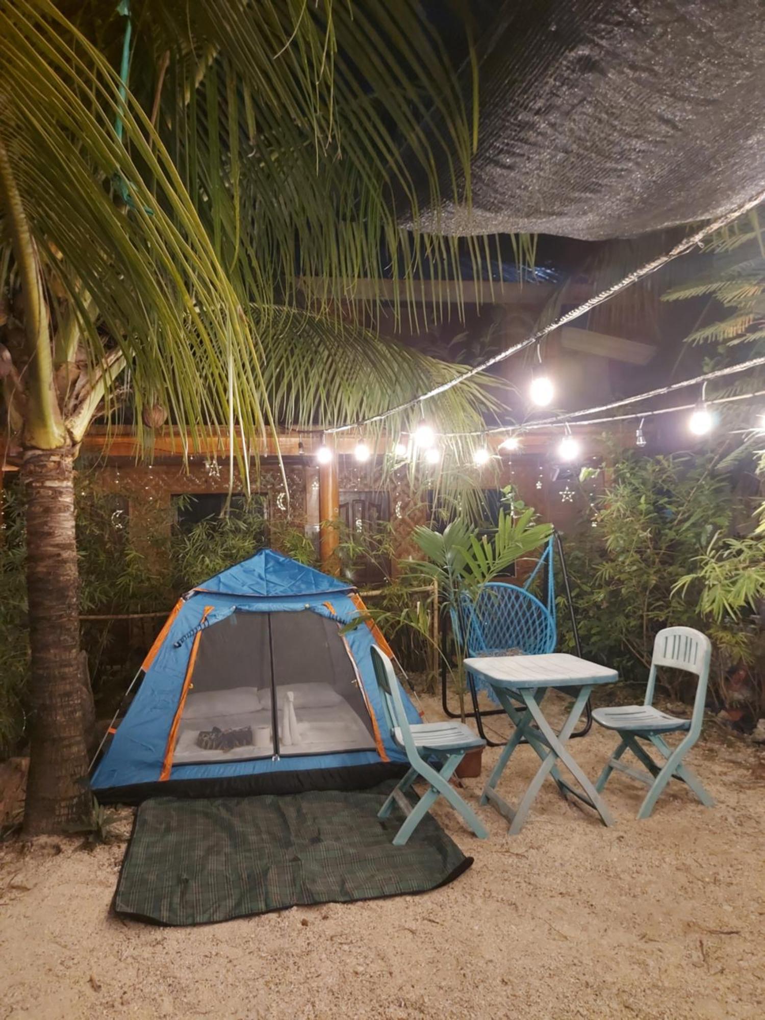 New Village Inn