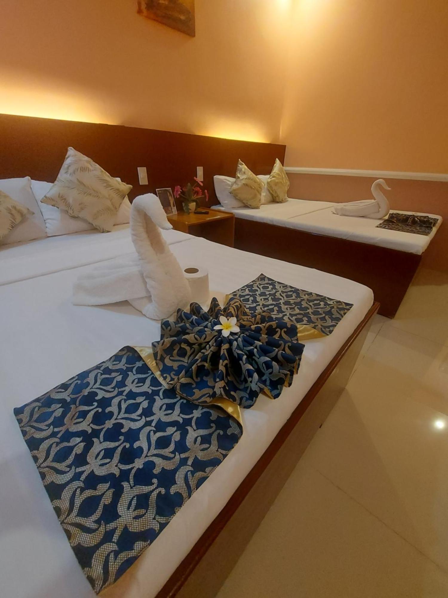 Inn New Village 2*