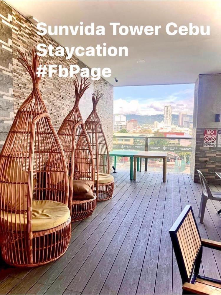 Across Sm Sunvida Tower Unit Bed & Breakfast *